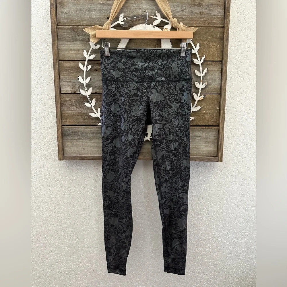 Lululemon Wunder Under High-Rise Tight Logo Flourish Black Iridescent Foil sz 8